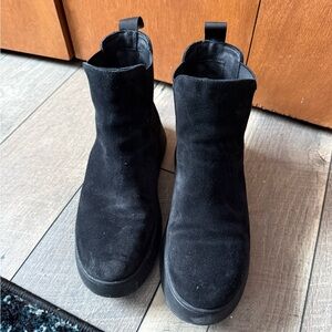 Fitflop F-MODE Black Suede Flatform Chelsea